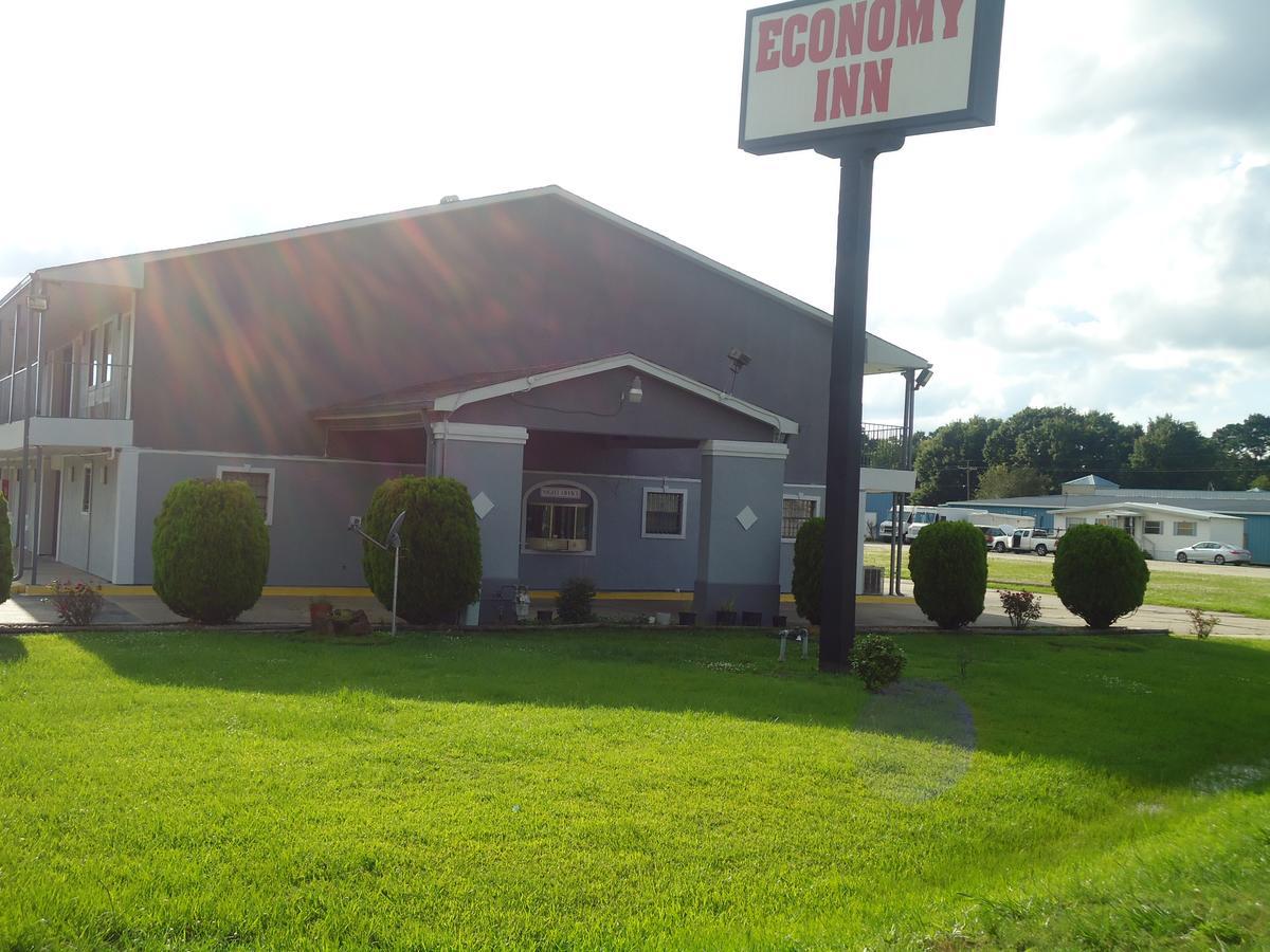 Super 6 Inn Carencro Exterior photo